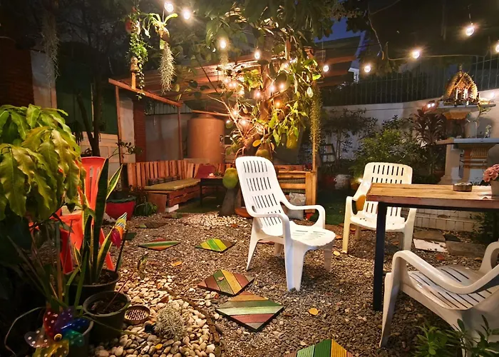 Green Garden Hostel กรุงเทพมหานคร